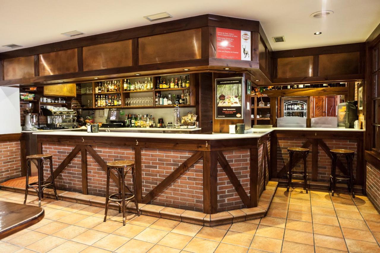 Hotel Restaurante De Torres Felechosa Exterior photo